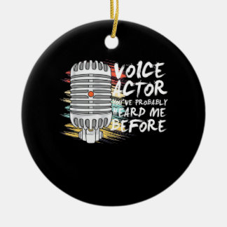 Röstskådespelare före julgransprydnad keramik