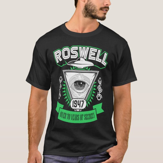 Roswell 1947 Alien Area 51 Conspiracy Theory T Shirt (Framsida)