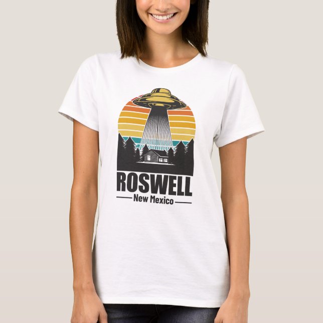 Roswell New Mexico Funny Alien UFO Gift T Shirt (Framsida)