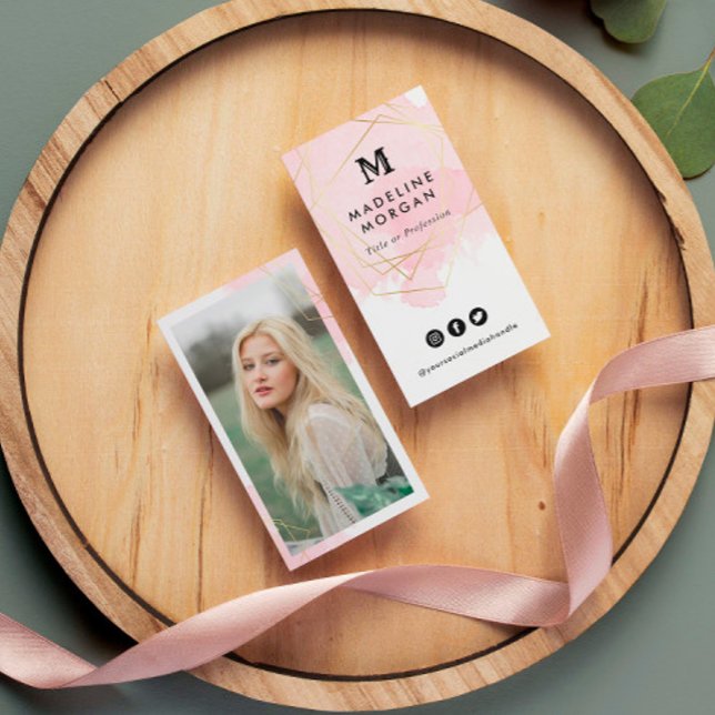 Rosy Watercolor Social Media med Photo Visitkort (Skapare uppladdad)