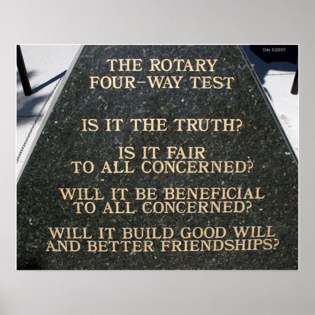 Roterande test på fyra vägar poster (Framsidan)