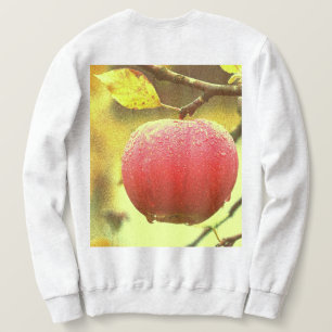 "Rött äpple på Träd" Utmatningsfoto. Köp nu T Shirt