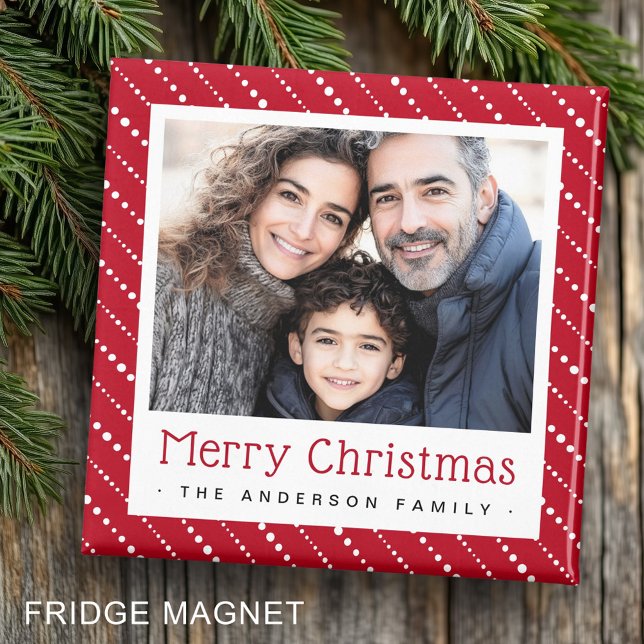 Rött foto på Cute-prickad rand god jul Magnet (Cute dotted stripes merry Christmas red photo Magnet)