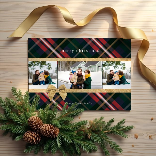 Rött handskuret omformat och foto av Guld Bow Julkort (Red Plaid Gift Wrapped & Gold Bow Present Photo Holiday Card)