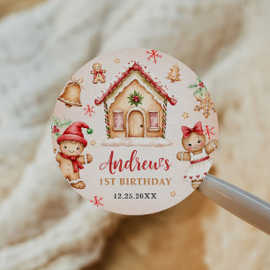 Rött hus av pepparkakor 1-års födelsedagsfest runt klistermärke