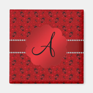 Rött nyckelpigamönster för Monogram Magnet