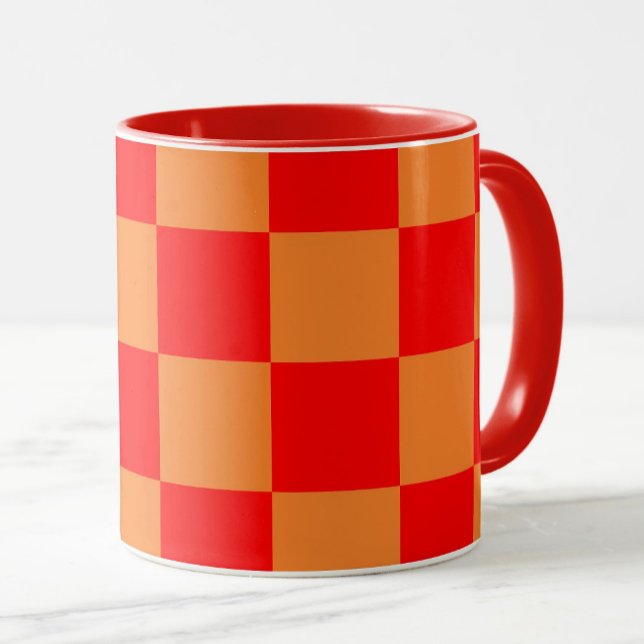 Rött och orange rutigt mönster  mugg (Skapare uppladdad)