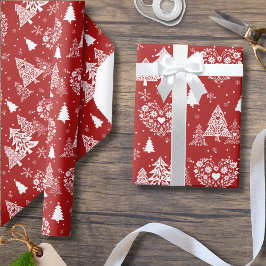 Rött och vitt skandinaviskt hjärta och julgran presentpapper