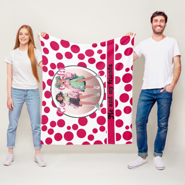 rött polka dots på vit bakgrund fleecefilt (På plats)