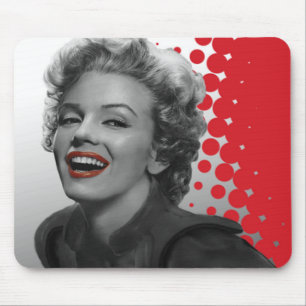 Rött pricker Marilyn Musmatta