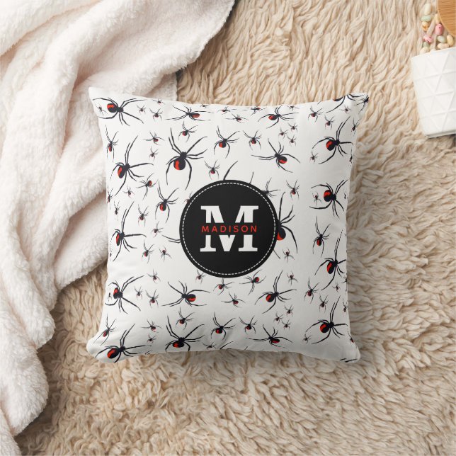Rött & Svart Spindelmönster med Monogram Kudde (Filt)