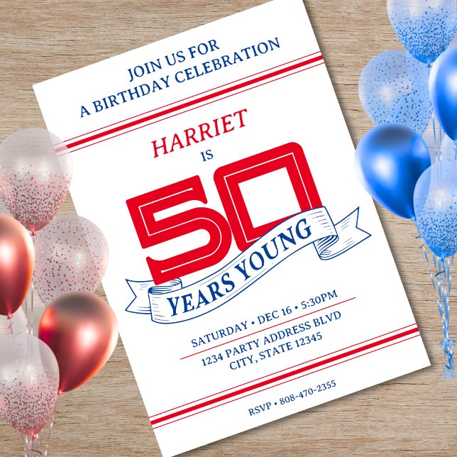Rött vitt blått 50-årig ungdomsbanderoll 50:e föde inbjudningar (Red White Blue 50 Years Young Banner 50th Birthday Invitation)