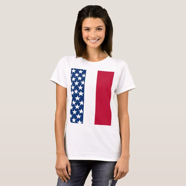 Rött vitt blått stjärnor lycklig Independence day T Shirt (Hel framsida)
