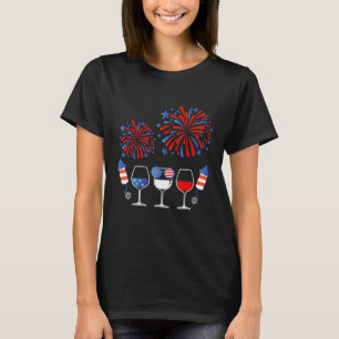 Rött vitt blått Vin Glass American Flagga Funny 4t T Shirt