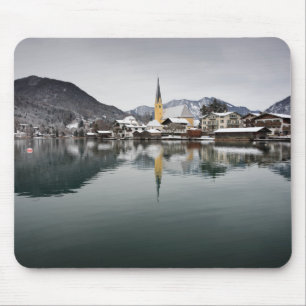 Rottach-Egern på Tegernseen, Bayern i vinter Musmatta