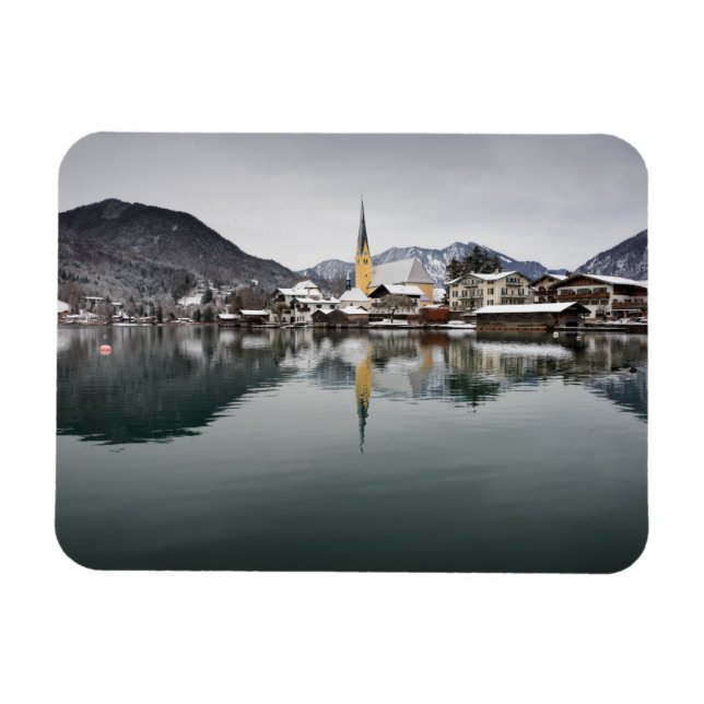 Rottach-Egern vid Tegernsee, Bayern på vintern Magnet (Horisontell)