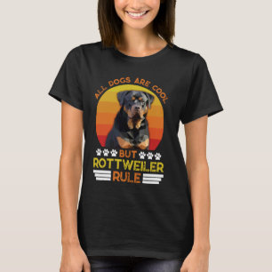 Rottweiler ALL HUNDAR ÄR COOLA MEN ROTTIES RULE FU T Shirt