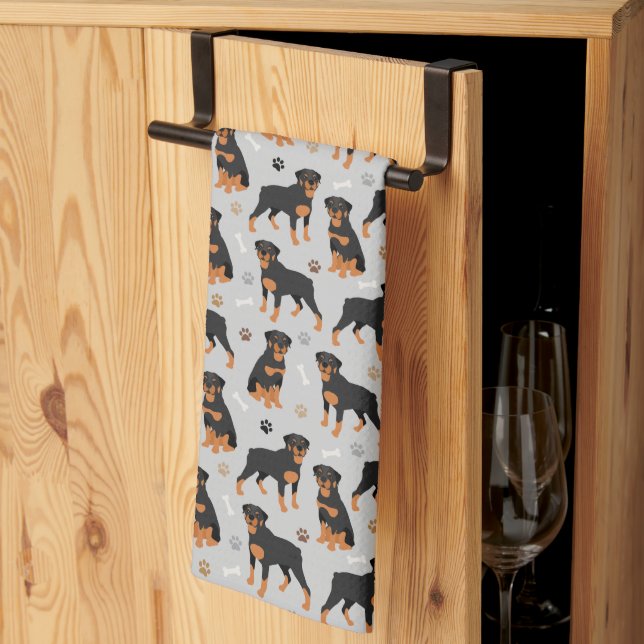 Rottweiler Hund Bones and Tass Kitchen Towel Kökshandduk (Thirds Fold)