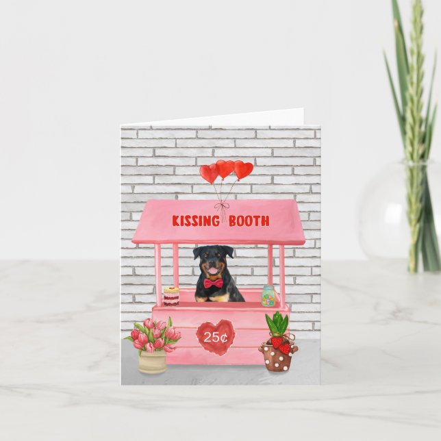 Rottweiler Hund Kyssar Kiosk på Alla Hjärtans Dag Kort (Framsida)