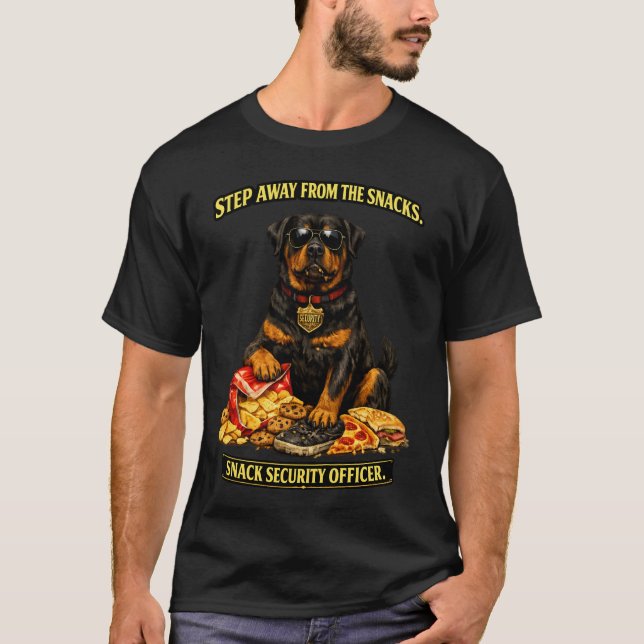 Rottweiler Snack Säkerhetsansvarig | Rolig Hund T Shirt (Framsida)