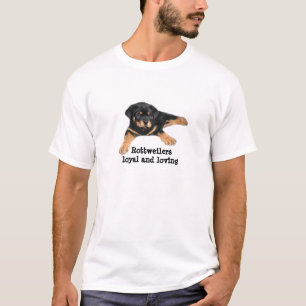 Rottweiler valp som är lojal och älskar skjortan tee