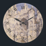 Rouen Cathedral, Harmony Blue Guld av Claude Monet Stor Klocka<br><div class="desc">Rouen Cathedral, Portal and Tour d'Albane, Fullt Sunlight, Harmony in Blue and Guld (1894) av Claude Monet är en vintage arkitektonisk bra. En vacker gammal kyrka i Rouen, i nordvästra Frankrike. Katedralserien Rouen fångar katedralens fasad vid olika tidpunkter på dygnet och året, och spårar förändringar i dess utseende under olika...</div>