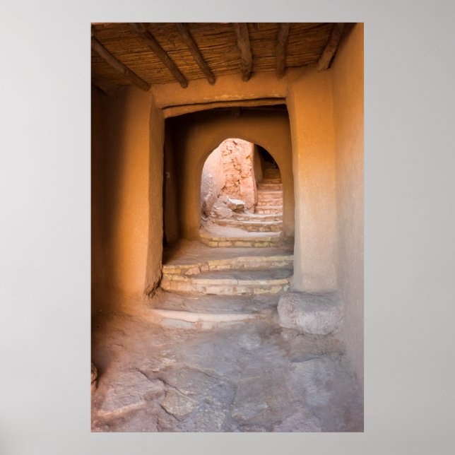 Rough Dirt Staircase Poster (Framsidan)