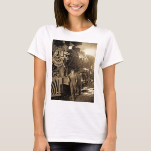 Roundhousen Rosies av världskriget mig vintage Tee