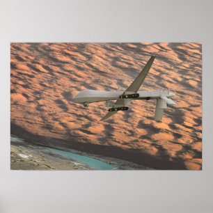 Rovdjurs- obemannat surr för flygplan MQ-1 Poster
