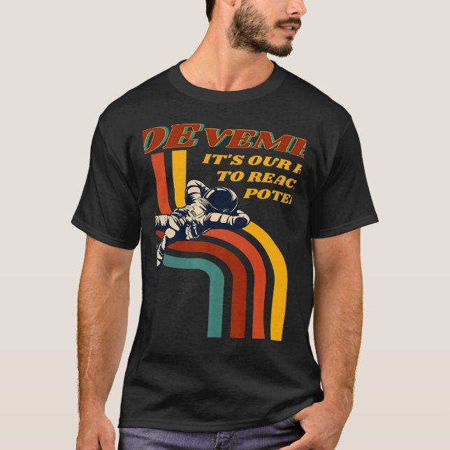 Rovember Retro Space It's Our Right To Reach Our P T Shirt (Framsida)