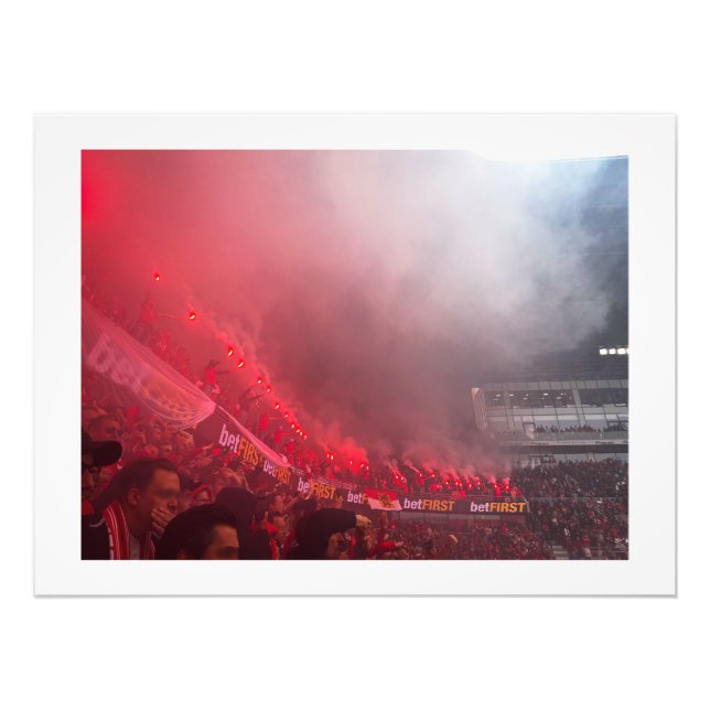 "Royal Antwerp FC Pyro Party at De Bosuil" Fototryck (Framsidan)