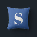 Royal Blue Initial Monogrammed Utomhusfyllning Kudde<br><div class="desc">Royal Blue Initial Monogrammed Utomhusfyllning. Dekorativ utomhuskudde med en enda början. Anpassa snabbt och enkelt.</div>
