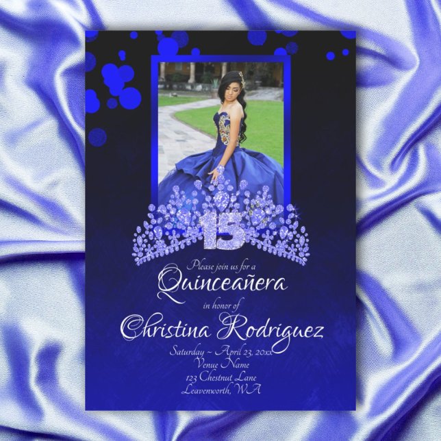 Royal Blue, Light Blue Tiara Rhineston Quinceanera Inbjudningar (Royal blue, light blue rhinestones tiara, blue glitter 15 quinceanera invitation)