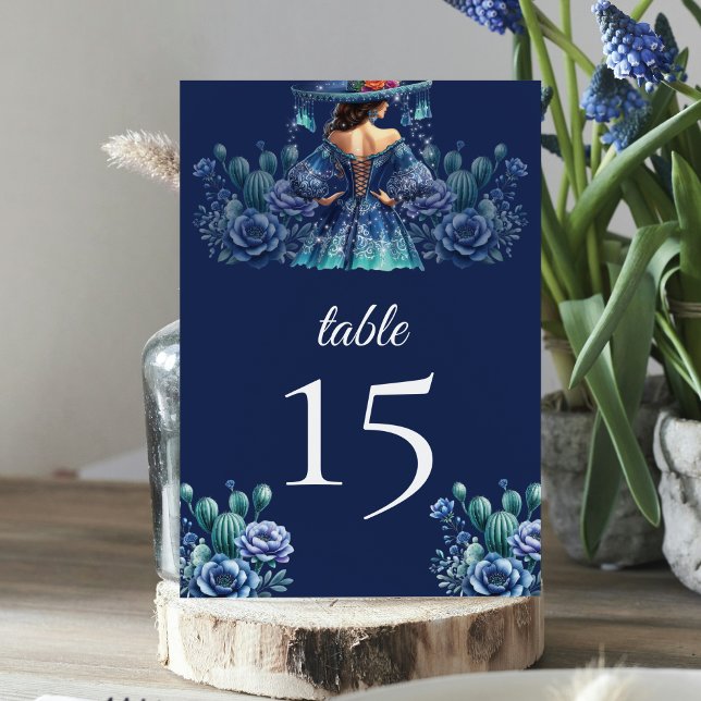 Royal Blue Mexican Stil Quinceañera Bordsnummer (Skapare uppladdad)