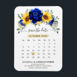 Royal Blue Rustic Sunblommor Modern Spara datum Magnet<br><div class="desc">Elegant och modern rustik land sparar tidskalendermagneten med ljusa gulter solros,  Royal blå ponnyer,  baby utandning,  gipsoftabilt blommigt ram / utandning med eukalyptus löv. Hitta fler matchande utformningar och variationer från min "blissweddingpaperie"-butik. Och kontakta mig gärna för ytterligare anpassning eller matchning av objekt.</div>