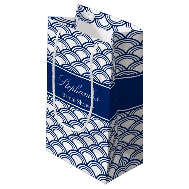 Royal Blue Seigaiha Mönster Möhippa (Framsidan Vinklad)