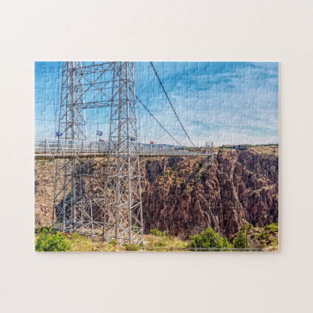 Royal Gorge Bridge Side View Jigszle Puzzle Pussel (Horisontell)