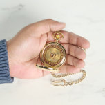 Royal Guld, Bröllop-årsdagen för Ram Armbandsur<br><div class="desc">50:e årsdagen för lycklig-bröllop-anpassadet med ett royal guld ram i ornament på mörkens röda bakgrund.</div>