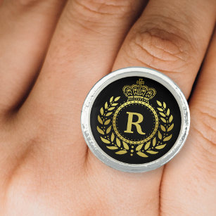 Royal Krona Laurel WandeBlack Guld Monogramme Ring