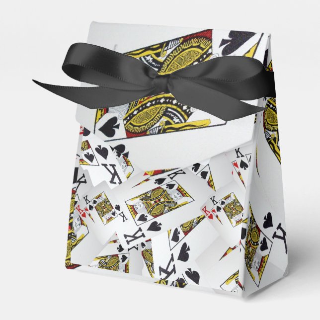 "Royal Lagrar: A Stack of Kung Poker Cards" Presentaskar (Framsidan Sidan)