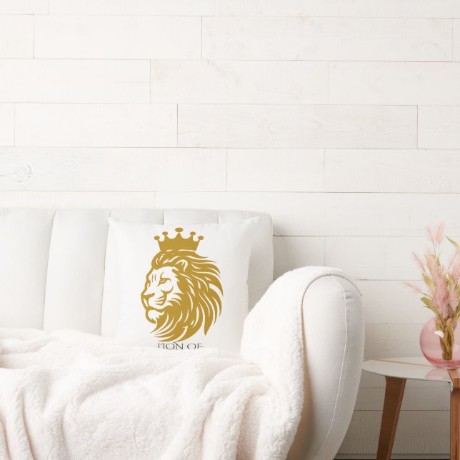Royal Lion of Judah Christian Decorative Pillow  Kudde (Soffa)