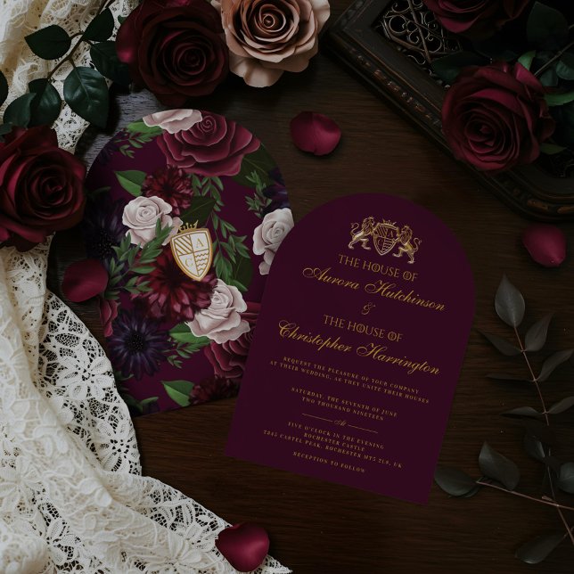 Royal Muse Medieval Fantasy Plum Blommigt Bröllop Inbjudningar (Royal Muse Medieval Fantasy Plum Floral Wedding Invitation)