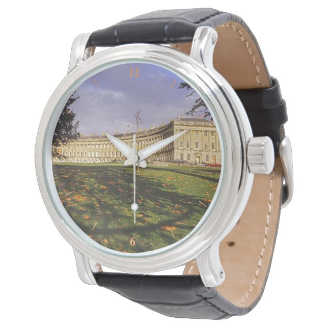 Royalet Crescent Armbandsur (Vinklad)