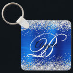 Royalet Silver Blue Foil Finare Monogram Nyckelring<br><div class="desc">Elegant silver glitter med gnistor mot en faux klassisk kobolt eller royal blå fläckbild av metall med borstad kant. Det går att anpassa kalligrafimonogrammet för svart och vitt finare i mitten. Du kan t.ex. ta bort namn och bara lämna ett monogram. All sparsam och glansig inslag i denna moderna gigantiska...</div>