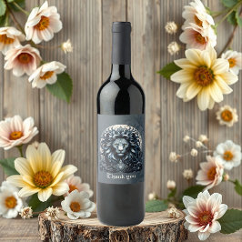 Royalets elegans, en stor gaze ornat lejon huvud vinflaska etikett