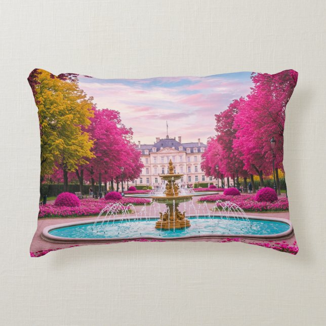 Ruby Bloom Retreat - Botanical Fontän Prydnadskudde (Framsidan)