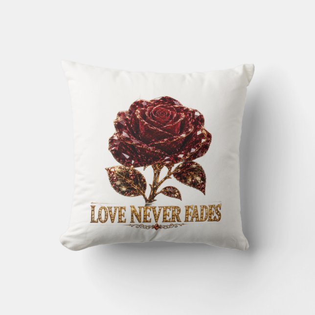 Ruby Crystal Rose – Kärlek Bleknar Aldrig Kudde (Framsida)