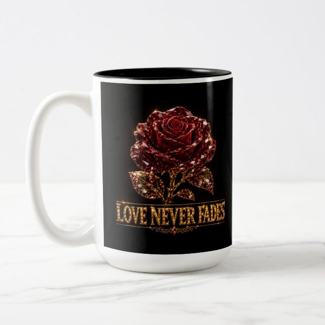 Ruby Crystal Rose – Kärlek Bleknar Aldrig Två-Tonad Mugg (Vänster)