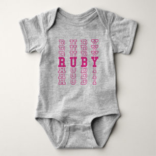 Ruby Cute Rosa Anpassningsbar Girly Namn T Shirt