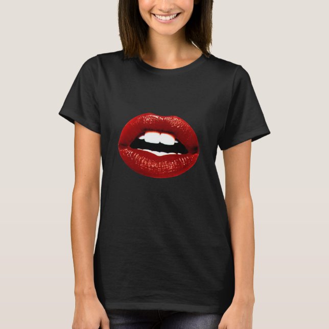 Ruby Red Läppar Tee Shirt (Framsida)